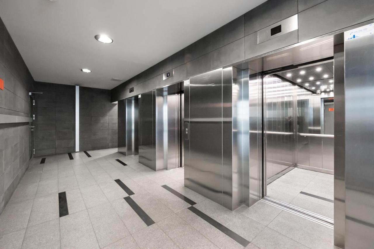 Mokotow Open Business Apartment ワルシャワ エクステリア 写真
